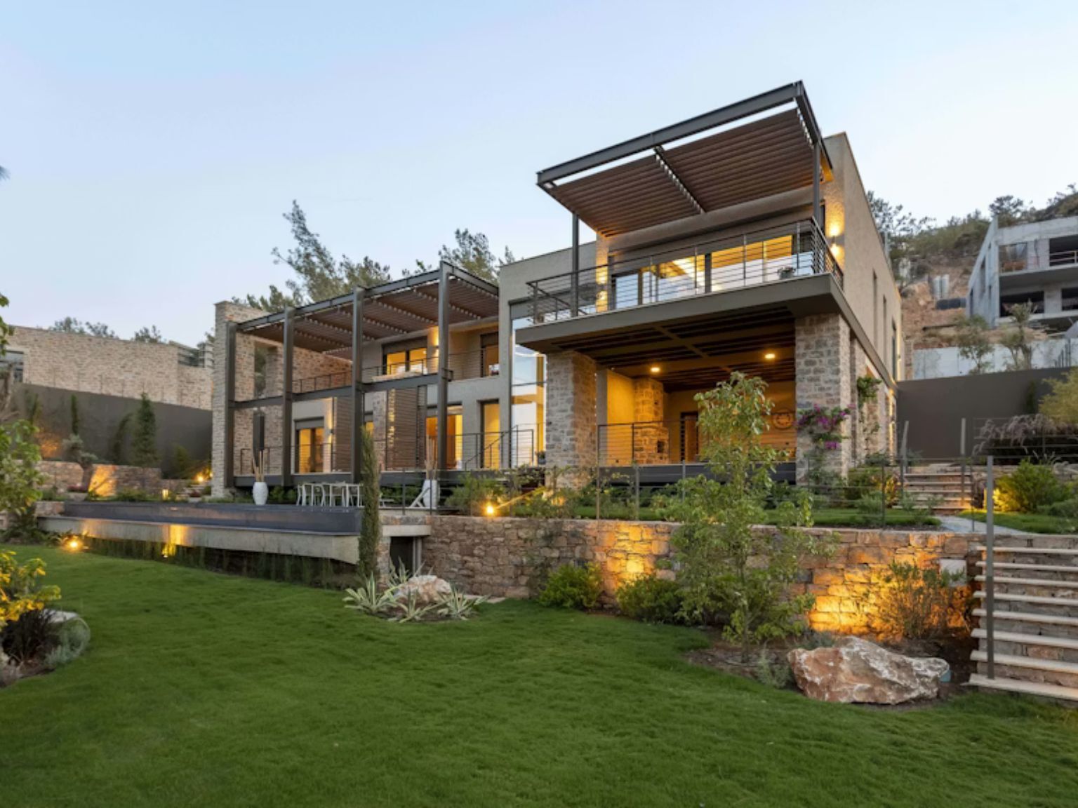 4 kanal house by Syed Brothers